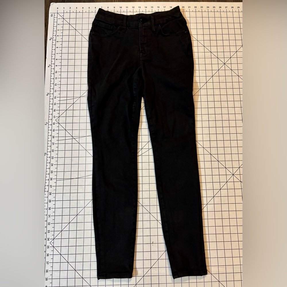Good American Women’s Size 8/29 Black Skinny Jeans